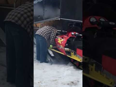 Loading the Polaris's on my restored clamshell trailer