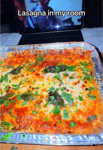 Easy Lasagna Recipe You Can Make at Home