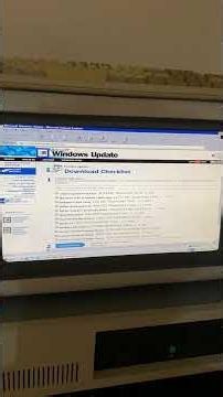Updating Windows 98 in 2026 Over Wifi and IE 5.0 💀
