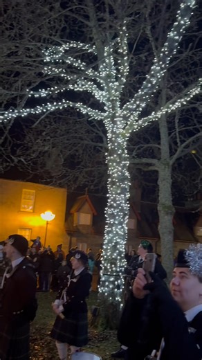 Kintore Pipe Band on Reels