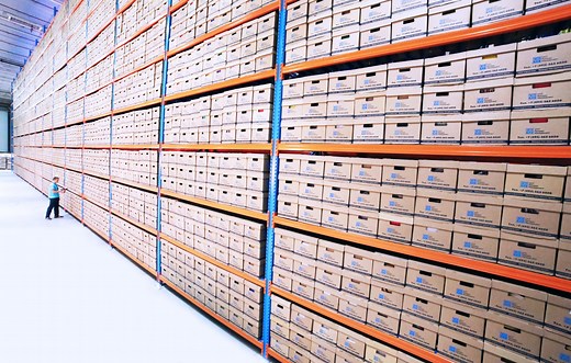 9 Tips for Effective RECORDS MANAGEMENT