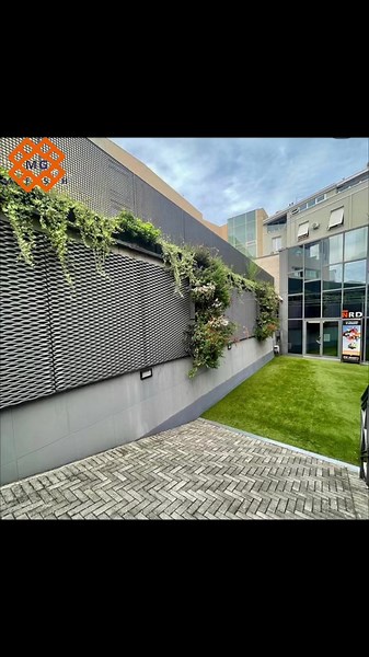 Exploring Aluminum Wire Mesh in Architecture