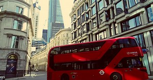 Learn The Wheels on the Bus song lyrics and music