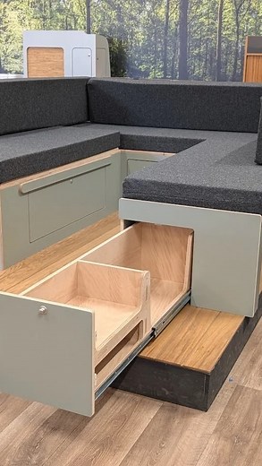 Large van conversion? No problem, @vanfurniture.co.uk have got you covered! We have a full range of larger van kits on our website including beds, cabinets and top cabinets to help you create a functional, smart layout to maximise space on your van. We have also just uploaded this stunning Geaves Moss Velur Crafter U-Shape to the in stock page on the website. This kit is also available for viewing in our showroom for as long as it is here, so if you have been debating a showroom visit for your l