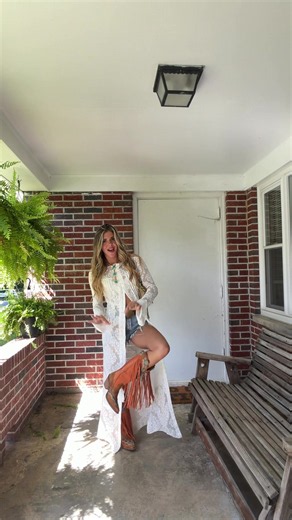can’t believe i’ve had these boots for a year and just now am wearing them!! #ootd #outfitinspo #countryconcert #fringeboots @Dingo Boots @Revolve