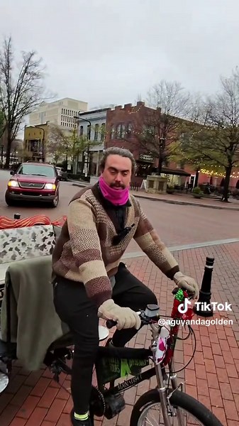 Meet Dusty a nine-year-old dog at @Greenville Humane Society . Dusty is often overlooked because of her age so took her out and give her the best day ever to show that she still has a lot of love to give. Let’s get Dusty adopted!