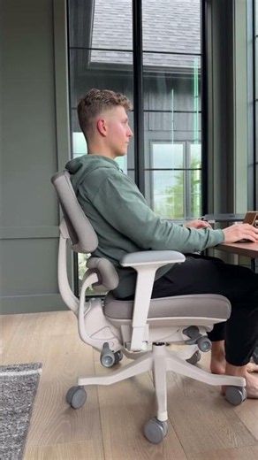The Only Office Chair Built to Adapt to Your Individual Body.