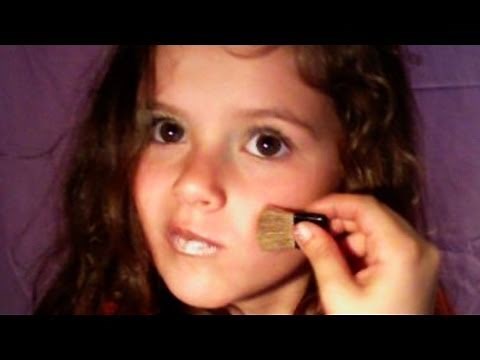 Everyday Natural Make-Up Tutorial by Emma, cute little kid 6 years old makeup