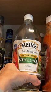 99K views · 289 reactions | 2 vinegar cleaning hacks! 炙 | DIY with Hometalk | Facebook