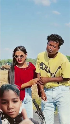 comment mein bataiye bahan Ne Sahi kiya kya 🥰🥰😍😍🤩🤩👑🥱🥱😅