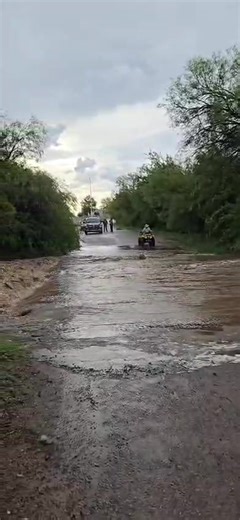 #LaCruz #Local |🟣 Así bajo el arroyo en Corraleño de Juárez luego del aguacero que se presentó y en cual se acumularon 25 milímetros de lluvia