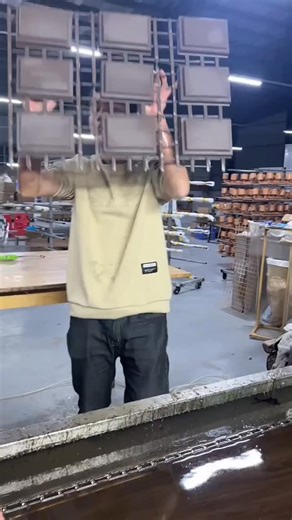 creative visual arts on Instagram: "A eclectic ceiling design! The modern technological feel of acrylic collides with the retro and natural feel of wood grain, creating a trendy item that combines design and practicality. Water transfer printing technology supports unlimited creative extensions, accurately presenting classic wood grain, trendy geometric patterns, or unique designs; it suits various decorating styles such as Scandinavian, Japanese, and Neo-Chinese. It makes small apartments appea