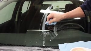 How to Remove Scratches from Your Windshield: DIY & Professional Solutions