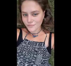 36K views · 149 reactions | What's that in her hair? Learn about Thick Knees: https://imgur.com/gallery/kuaPc | Imgur | Facebook