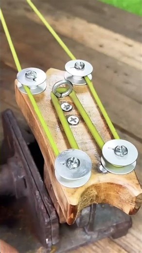 DIY Guide: Making a Slingshot or Catapult at Home! 🔨