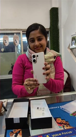 Vivo V60 Unboxing 🔥 Vivo V60 First look 🔥 Vivo V60 First impressions #vivov60 #youtubeshorts