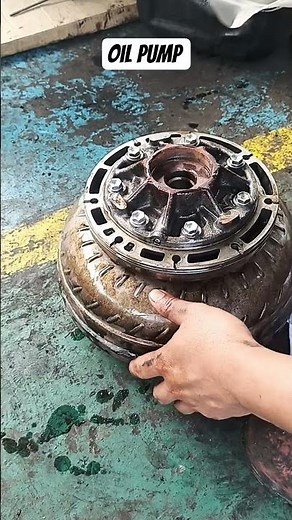 Step-by-step guide to testing your oil pump #Shorts #mechanic #oilpump