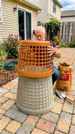 The Cheapest Way to Make Beautiful Concrete Planters for Your DIY Garden 🪴