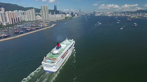 Track the largest cruise ships for free on the MarineTraffic live map. www.marinetraffic.com | MarineTraffic