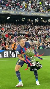 You love to see it 🏆 | FC Barcelona