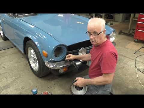 Dr-Doolin Triumph TR6 Hood Alignment
