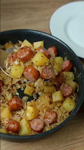 🥔🌭 Sausage, Potatoes & Cabbage Skillet (Easy Comfort Meal) #easyrecipes