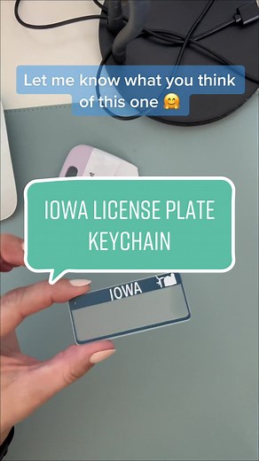 Making Iowa License Plate Keychain with Cricut
