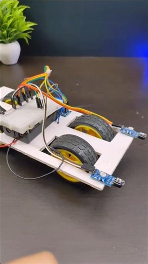 Automatic Accident Avoiding Car || Obstacle Avoiding Robot #diy