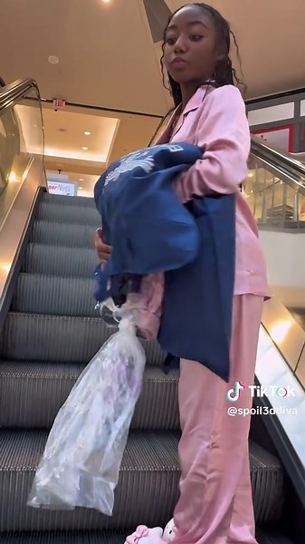 Best Homecoming Dress Styles to Choose From