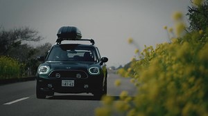 631K views · 504 reactions | まだ体験したことのない、未知なる世界を見つけに行こう。 MINI Crossover Norfolk Editionで旅する、フォトグラファー高橋伸哉氏のストーリーを公開中。 | MINI | Facebook