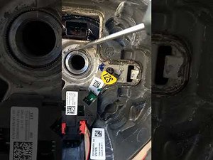 como desmontar volante volkswagen touran año 2011