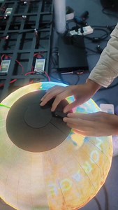From flat panels to a perfect LED sphere. By using flexible LED modules, we shape truly seamless spherical displays that deliver more realistic, immersive visuals from every angle. This is not just a screen — it’s a creative LED solution for exhibitions, museums, commercial spaces, events, and landmark installations. ✔ Flexible LED modules ✔ Smooth curvature & seamless splicing ✔ 360° immersive viewing ✔ Custom diameter & pixel pitch ✔ Strong visual impact with realistic content If you’re lookin