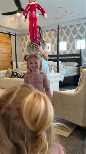 Elf on the Shelf: Hilarious Reactions from My Girls