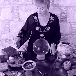 Free Spells That Work – Real Magic You Can Try Today
