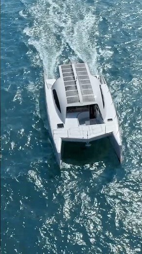 Earthling E-40 Catamaran Cruising by Barcelona | Short Preview