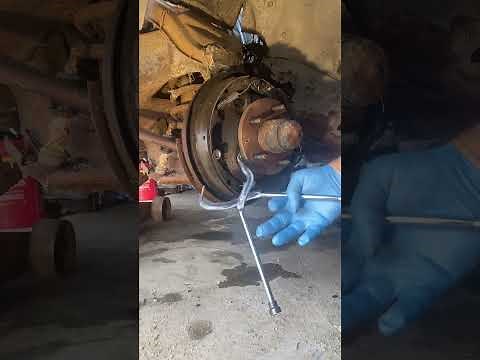 How to Use a Brake Spring tool Correctly.
