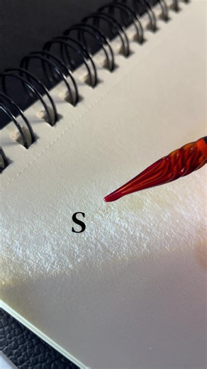 ‏How to sign the letter S? #signature #viral #S