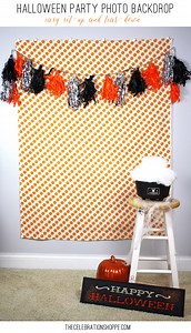 How To Hang A Photo Booth Backdrop - Easy Set-up And Tear-down