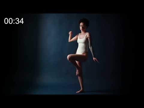 Female Figure Model 1 hour Session 8 poses between 2min - 15min