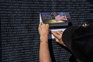 Wall That Heals: Maui welcomes public display of official Vietnam Memorial Wall replica | Maui Now