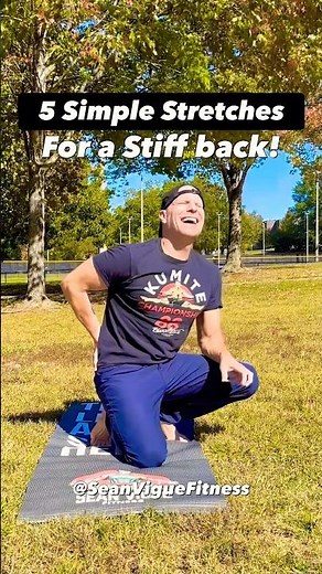 Stiff Back? Try these 5 Simples Stretches👀#lowbackpainrelief