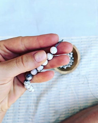 How to Make a Mala - Tying the Mala Knot!