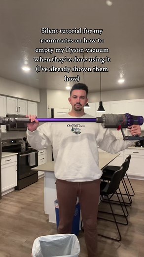 How to Properly Empty and Clean a Dyson Vacuum