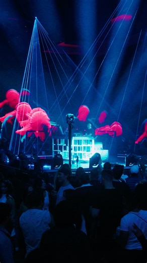 Captured live at Cercle Odyssey in Los Angeles, Paul Kalkbrenner’s remix of “Te Quiero” is mind-blowing. Now on ou YouTube channel. | Cercle