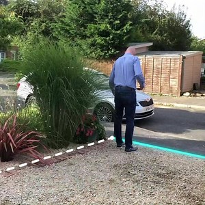 878 reactions · 289 shares | Save hours of time measuring up and start measuring spaces of all sizes and shapes ⏳ Calculate the area, perimeter, elevation change and even export drawings straight to CAD ✅ | Moasure | Facebook