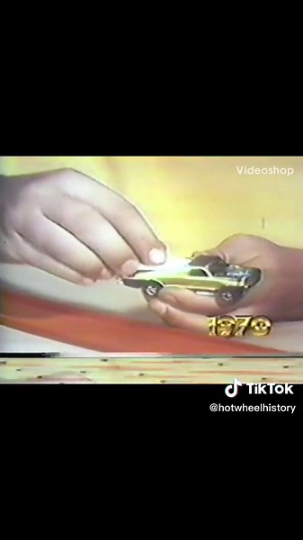 Vintage 60s Hot Wheels Commercials Showcase Rare and Old Collections