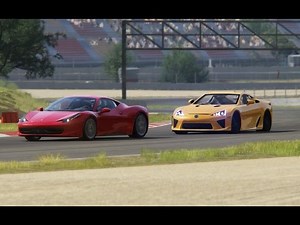 Battle Lexus LFA Track Edition vs Ferrari 458 Italia