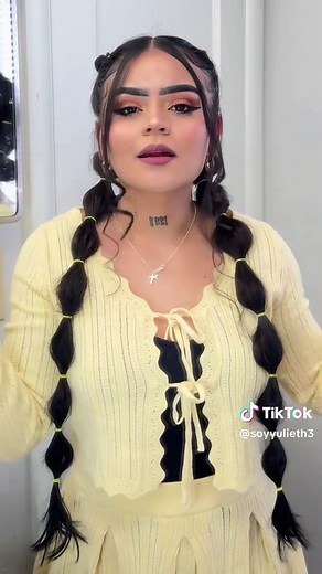 Tutorial de peinado fácil y bonito para mujeres