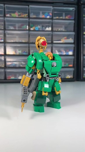 LEGO Warhammer 40K Mech Suit Building Tutorial