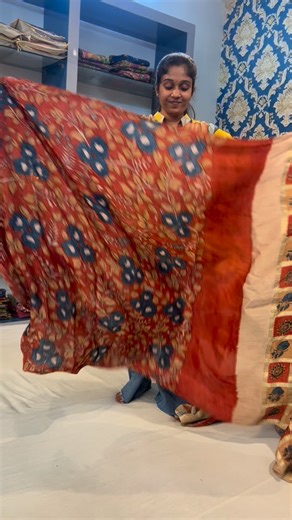 The_Kalamkari_Store on Instagram: "✨ Gaji Silk Pen Kalamkari Saree ✨ A masterpiece in box pattern detailing, featuring different styles of Pen Kalamkari — all drawn and painted completely by hand 💛 Crafted using 100% natural dyes, this saree is a true celebration of art, tradition & luxury. Perfect for weddings, receptions, and exclusive festive wear. 📞 Contact for prices: 7330408518 | 701300980 Join group for more updates- Group-1 https://chat.whatsapp.com/JGWJRz65HGwKHWMERSMsyP?mode=hqrc Gro